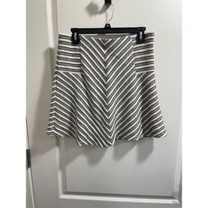 Ann Taylor LOFT Women's M Black white Striped Flare Knit Skirt Casual